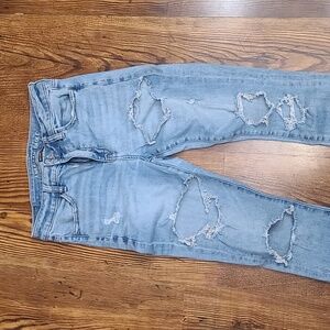 Womens size 8 American eagle jeans